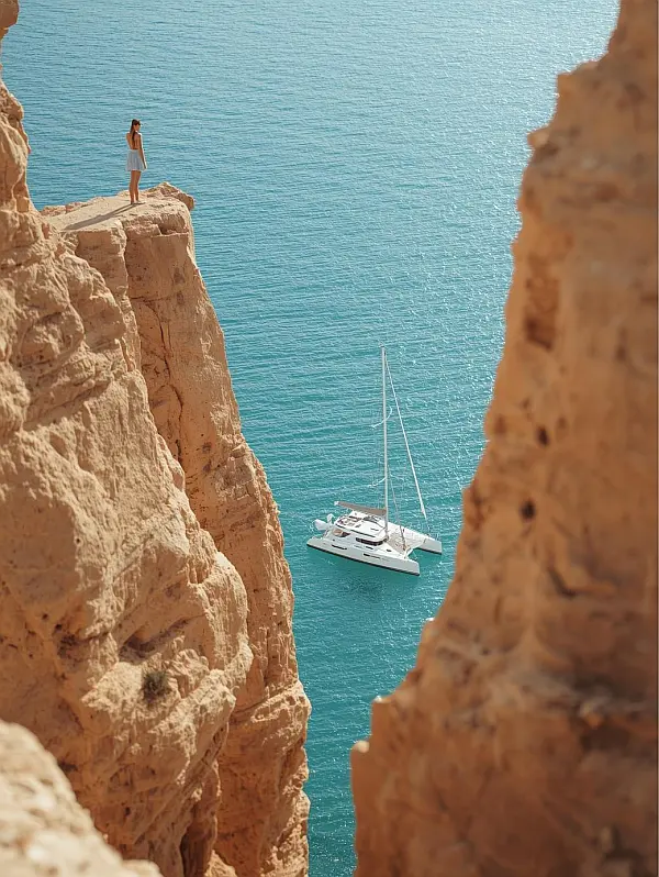 Why a catamaran charter is the most beautiful way to discover the world